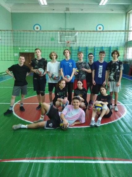 27 марта в лицее прошло соревнование по волейболу среди сборных старших классов. .